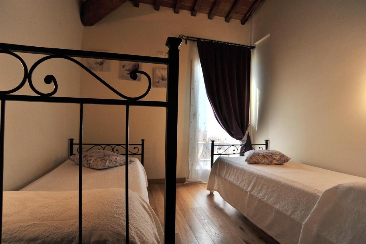 Residenza Le Grillaie Villa Greve in Chianti Room photo