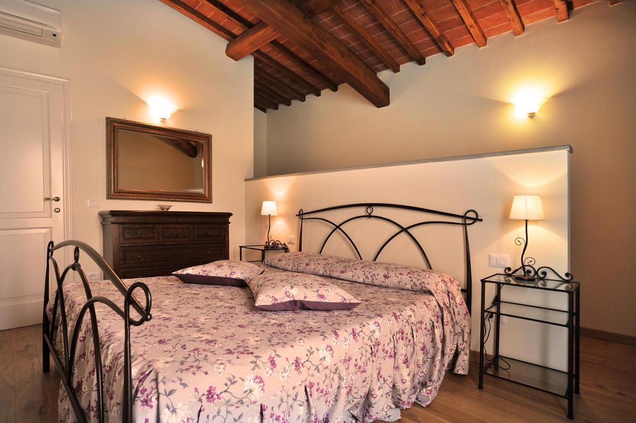 Residenza Le Grillaie Villa Greve in Chianti Room photo