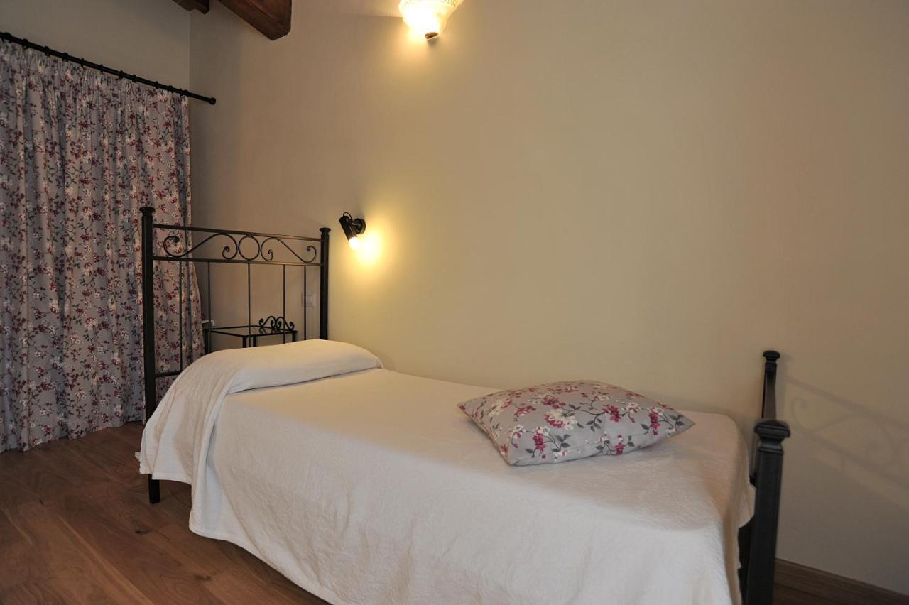 Residenza Le Grillaie Villa Greve in Chianti Room photo